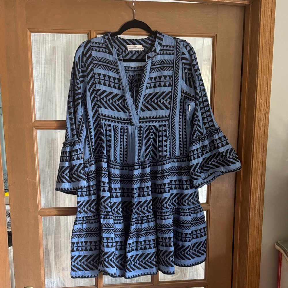 Devotion TWINS Blue and Black Geometric Dress